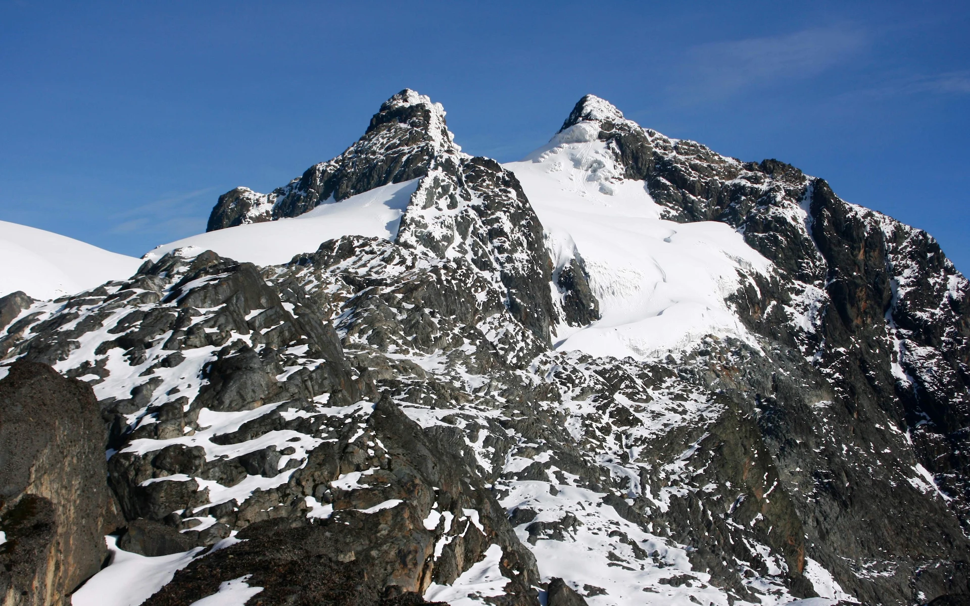 MARGARITA PEAK 5109 M.A.S.l JOHN MATE/BIGO CAMP