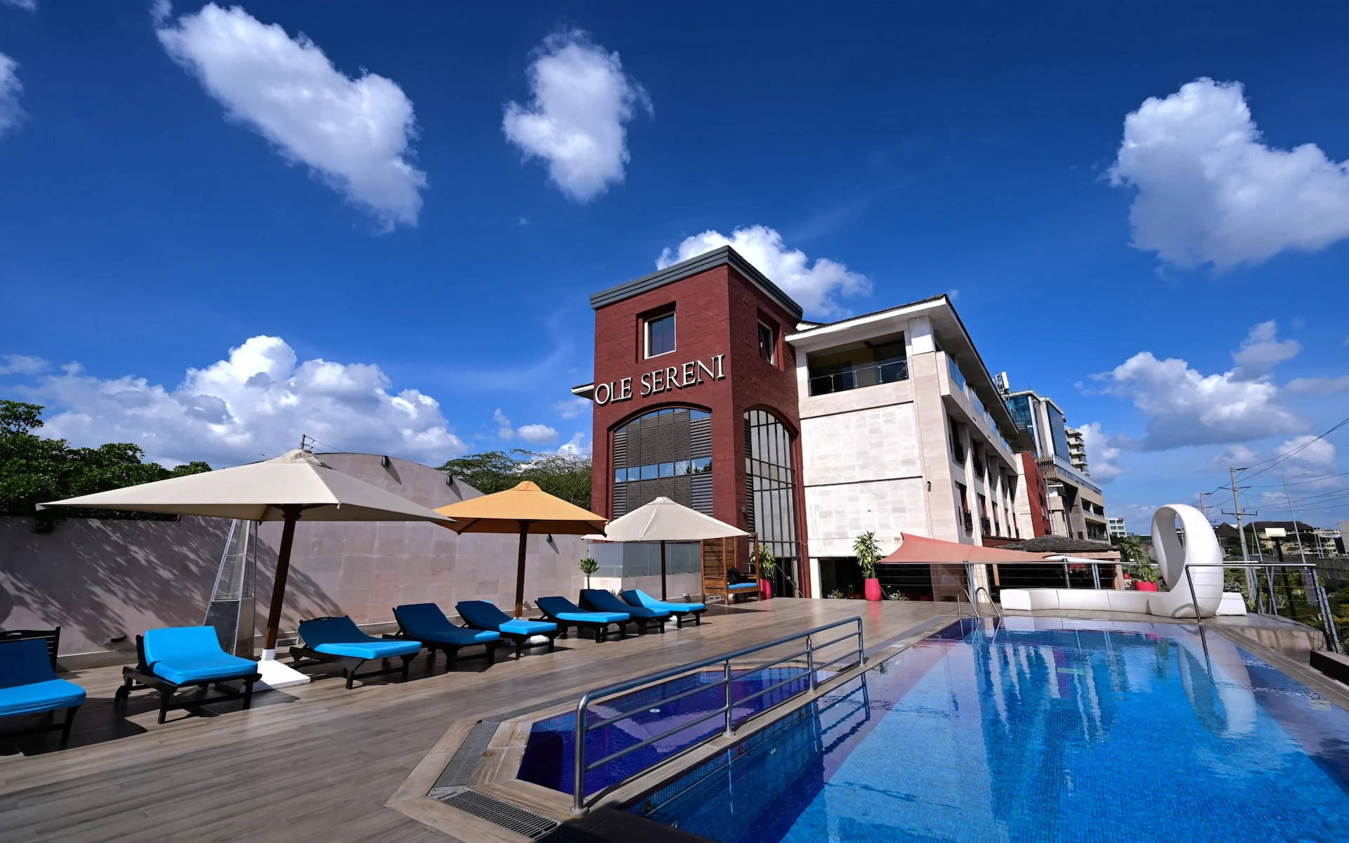 Ole Sereni Hotel